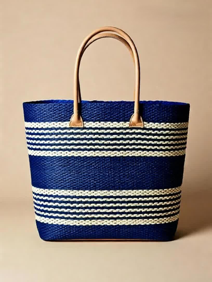 Panier madagascar et cuir sisal bleu